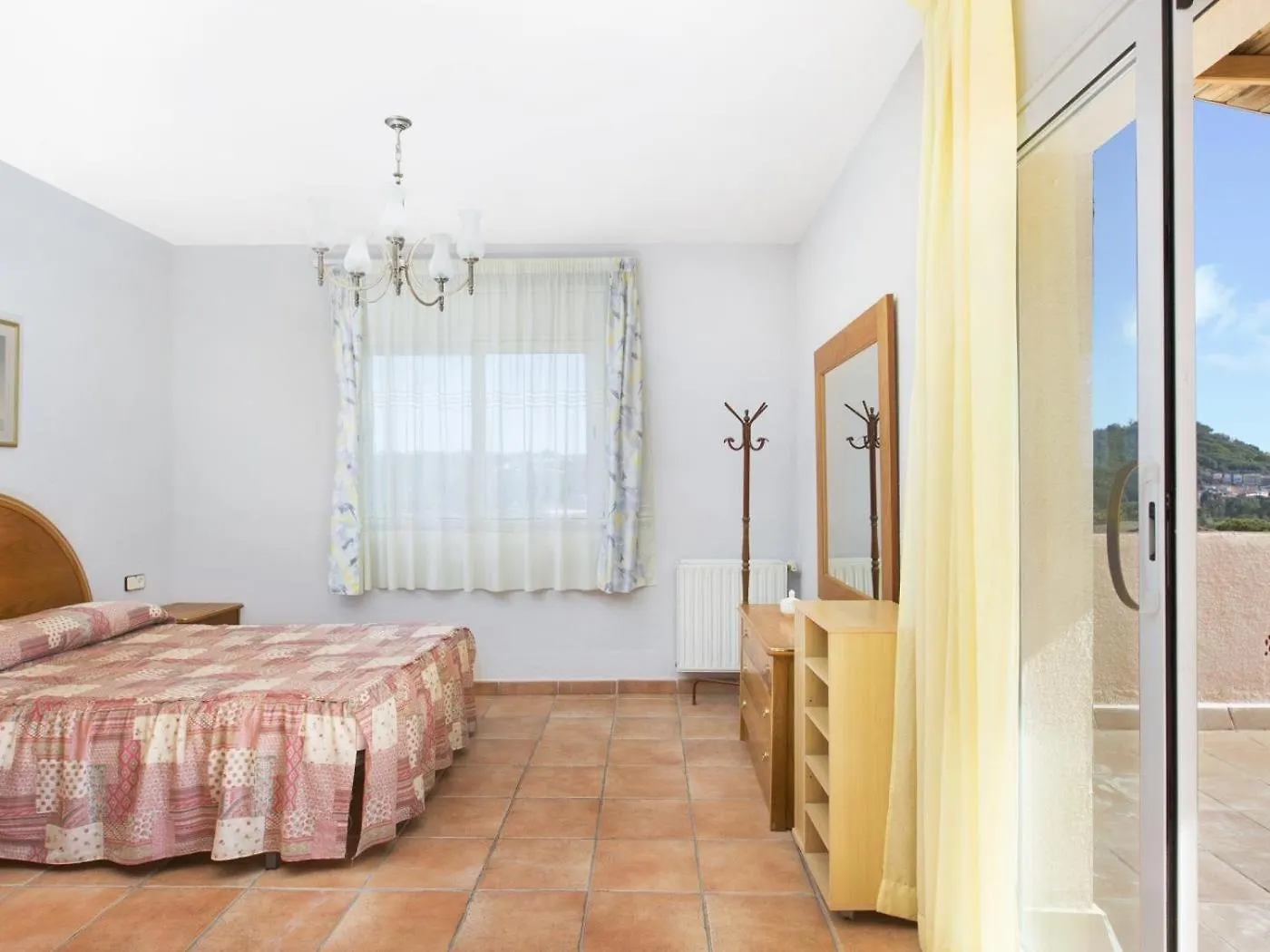0334 Villa In Blanes Vakantiehuis