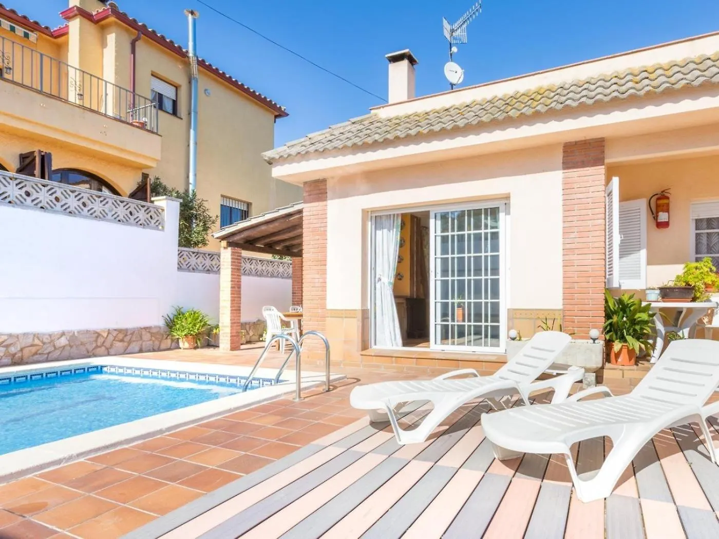 0334 Villa In Blanes 0*,
